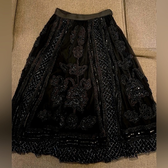 - Needle & Thread Embellished Tulle Lace Midi Skirt. - Picture 4 of 12